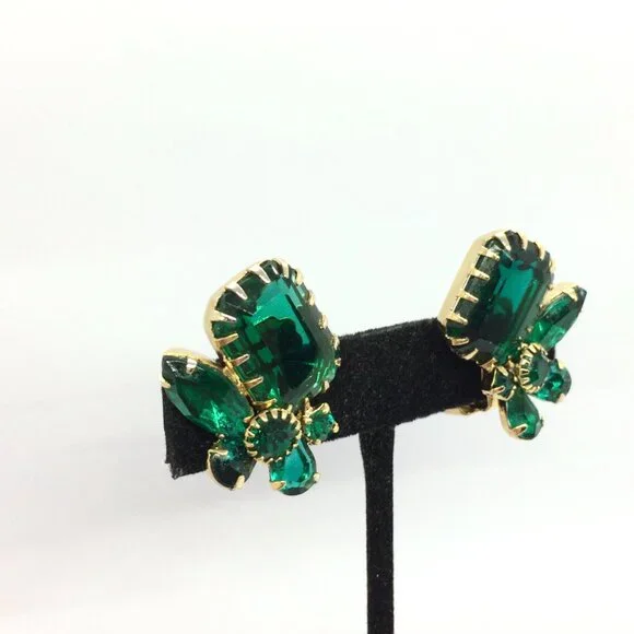 VINTAGE EMERALD Rhinestone Brooch  Earring Set Green Glass Prong Clip on MCM - Picture 5 of 16